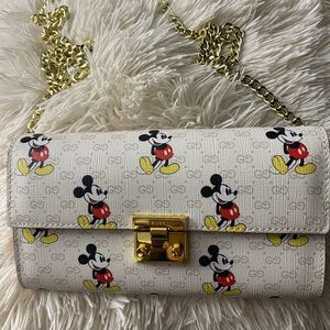 Mickey crossbody